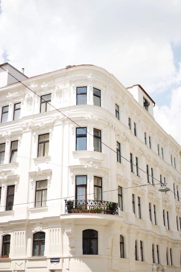 Heymi Apartments Zentagasse เวียนนา ภายนอก รูปภาพ